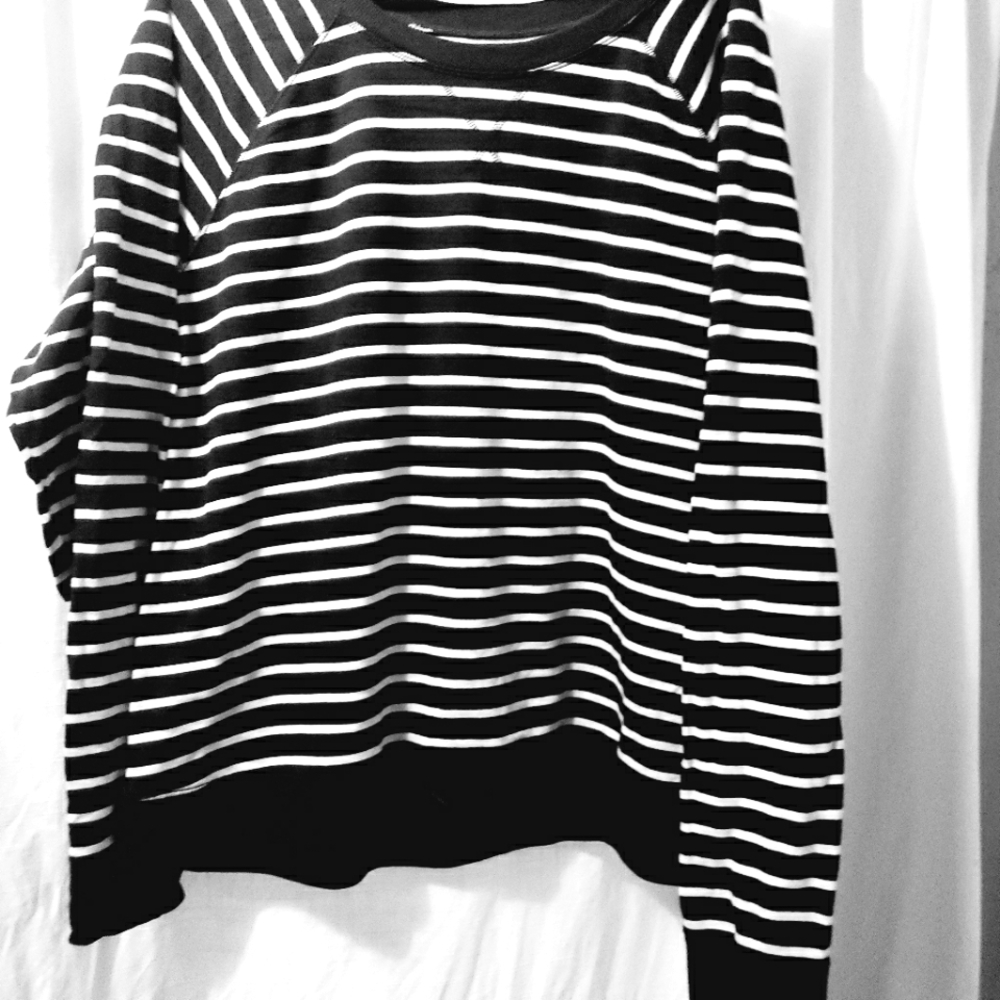 Stripped sweatshirt